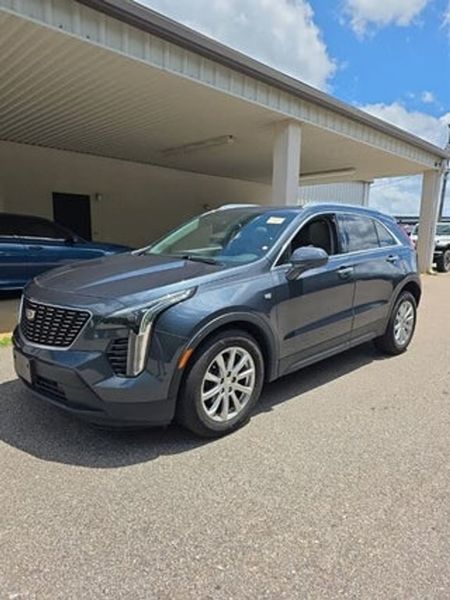 2019 Cadillac XT4 — a typically priced live listing