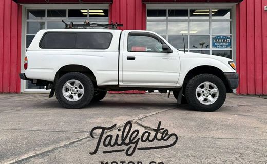 2001 Toyota Tacoma Deluxe