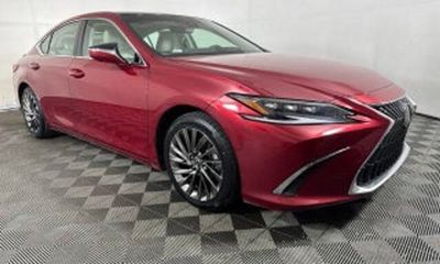 2025 Lexus ES 350 Luxury