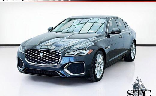 2022 Jaguar XF SE