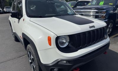 2022 Jeep Renegade Trailhawk
