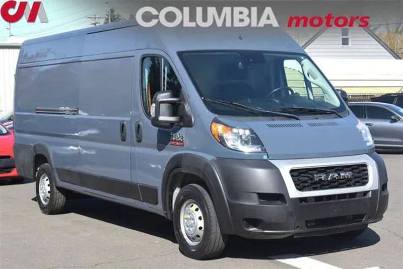 2021 Ram Promaster 3500 — a typically priced live listing