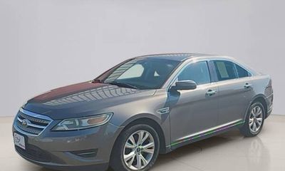 2011 Ford Taurus SEL