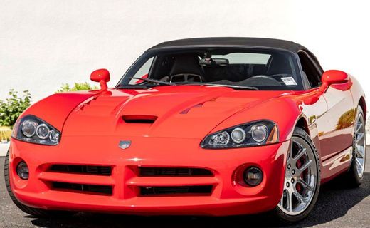 2004 Dodge Viper