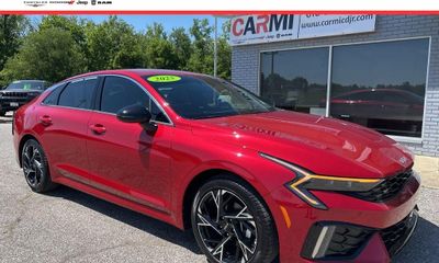 2025 Kia K5 GT Line