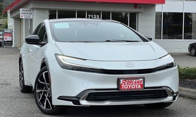 2025 Toyota Prius Prime phev Plug IN Hybrid
