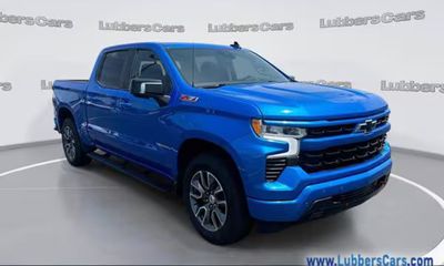 2025 Chevrolet Silverado RST