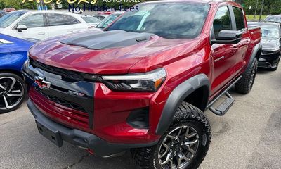 2025 Chevrolet Colorado ZR2