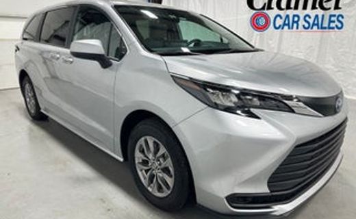 2023 Toyota Sienna XSE