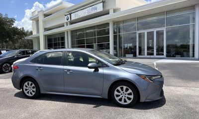 2020 Toyota Corolla LE