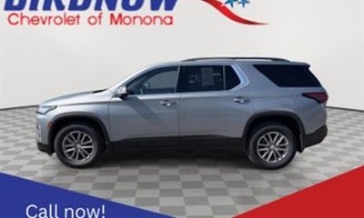 2023 Chevrolet Traverse LT