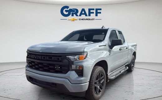 2025 Chevrolet Silverado Custom