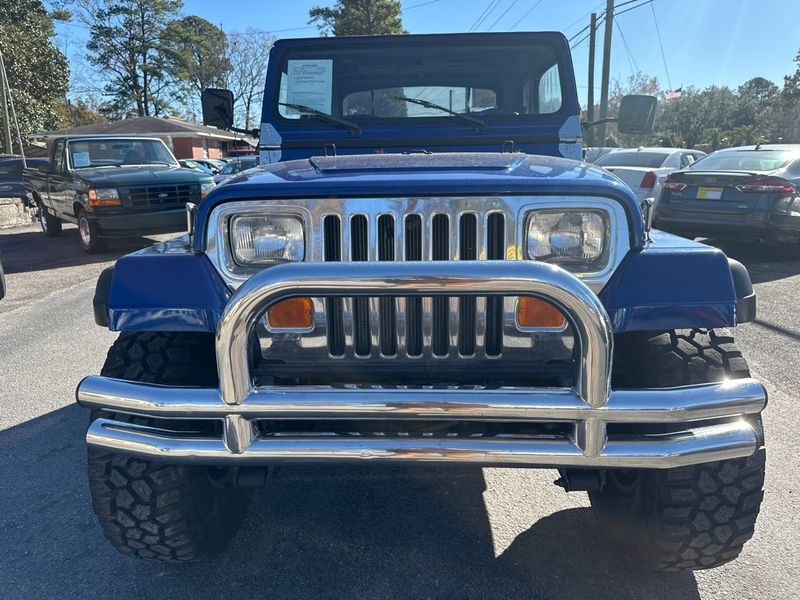 1990 Jeep Wrangler — a typically priced live listing