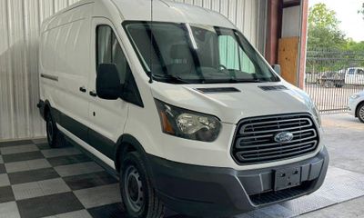 2016 Ford Transit 150 LWB Medium