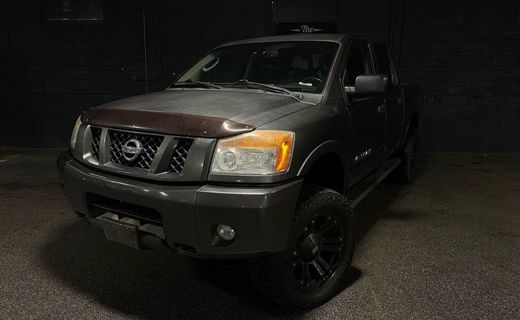 2010 Nissan Titan XE