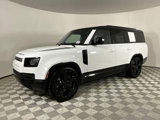 2026 Land Rover Defender 130 SE