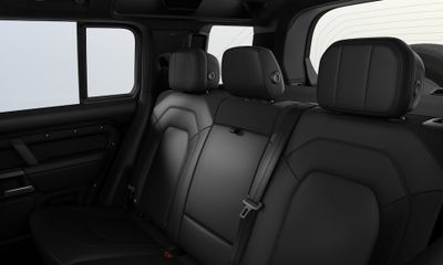 2026 Land Rover Defender 110 X