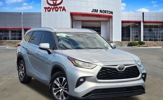 2020 Toyota Highlander XLE NAV