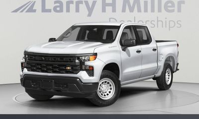 2024 Chevrolet Silverado Custom