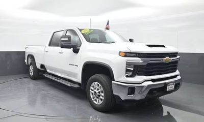 2025 Chevrolet Silverado HD LT