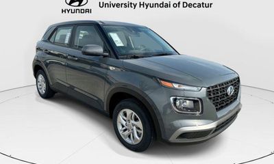 2026 Hyundai Venue SE
