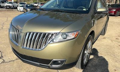 2013 Lincoln MKX Base