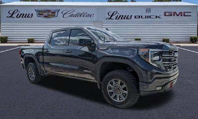 2024 GMC Sierra AT4