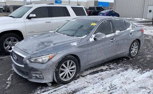 2017 Infiniti Q50 Premium