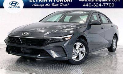 2024 Hyundai Elantra SE