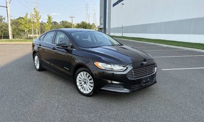 2013 Ford Fusion SE