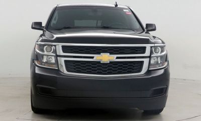 2018 Chevrolet Suburban LS