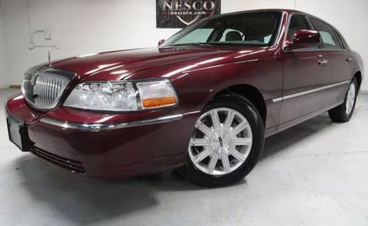 2008 Lincoln Town CAR Signature Limited
