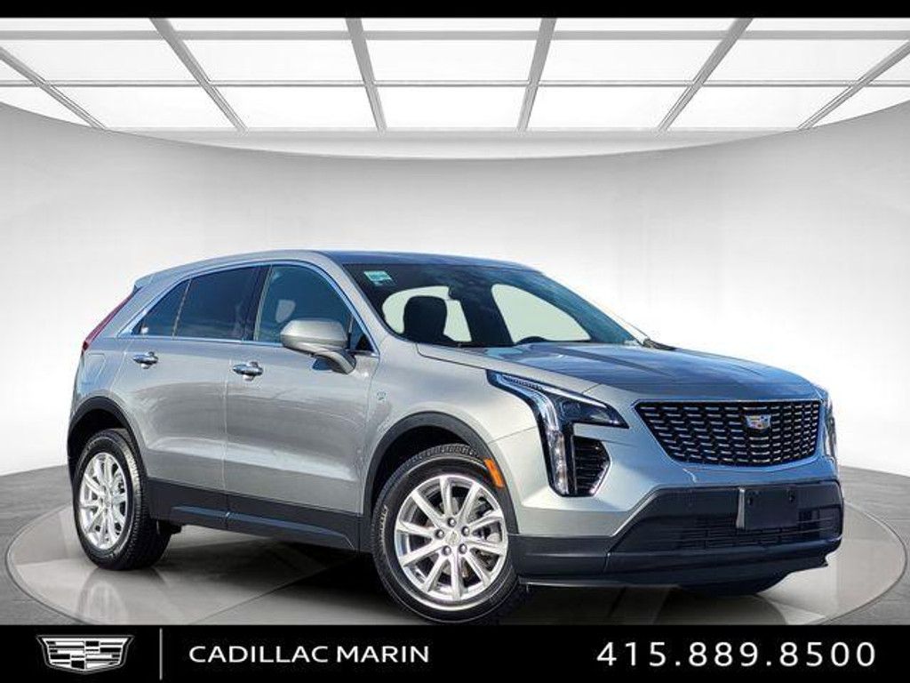 2023 Cadillac XT4 Luxury