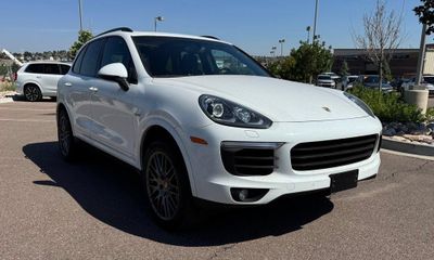 2017 Porsche Cayenne E Hybrid