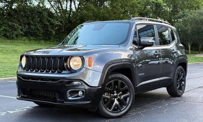 2018 Jeep Renegade Latitude North FOR