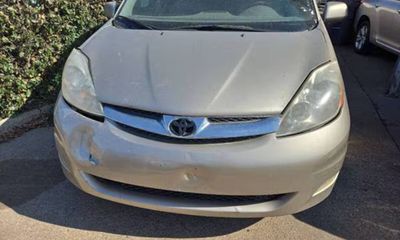 2009 Toyota Sienna XLE