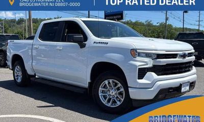 2024 Chevrolet Silverado RST