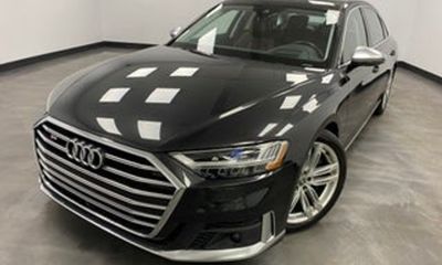 2020 Audi S8 Quattro