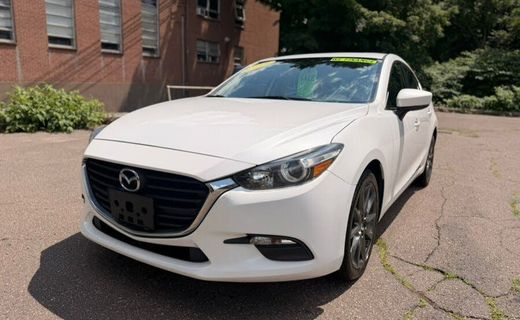 2018 Mazda MAZDA3 Touring
