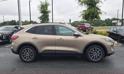 2021 Ford Escape SEL Phev
