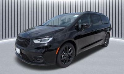 2027 Kia Carnival SX