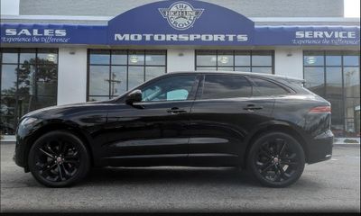 2023 Jaguar F-Pace P250 S