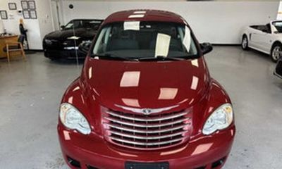 2005 Chrysler PT Cruiser Base Classic