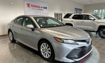 2020 Toyota Camry LE