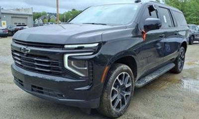 2025 Chevrolet Suburban RST
