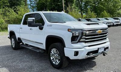 2024 Chevrolet Silverado HD High Country