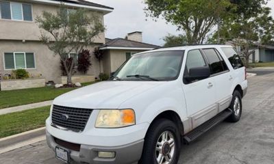 2003 Ford Expedition XLT