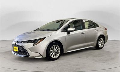 2020 Toyota Corolla XLE