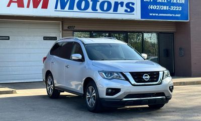2020 Nissan Pathfinder SV