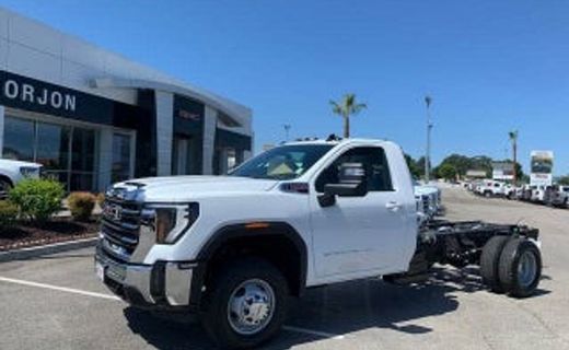 2026 GMC Sierra HD SLE
